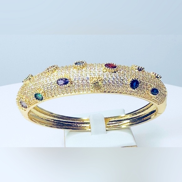 Elegant Gold Multi-Color Gemstone Bangle - Picture 1 of 5
